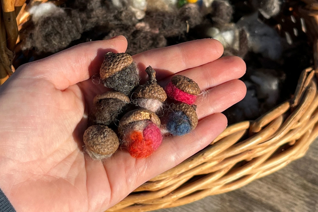 felted acorns