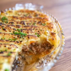 Shelburne Farms Shepherdâs Pie with Caramelized Onions & Cheddar Smash