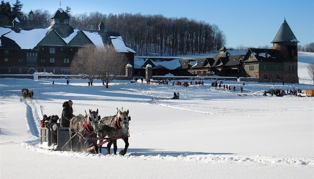 horse drawn wagon ride in snow